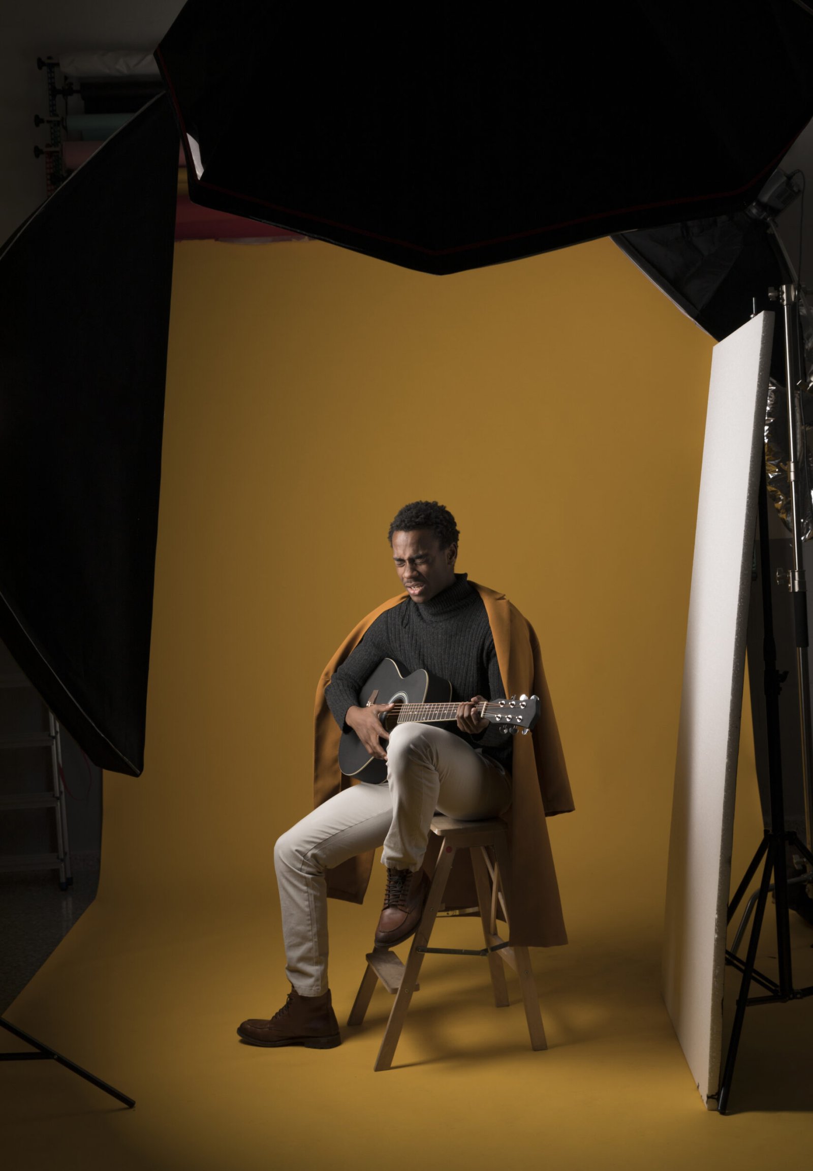 black-boy-playing-guitar